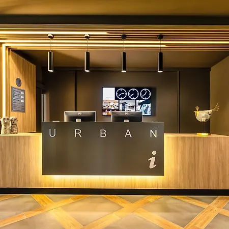 Urban Hotel
