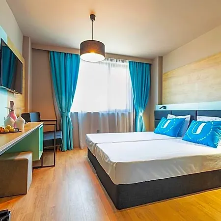 Hotel Urban