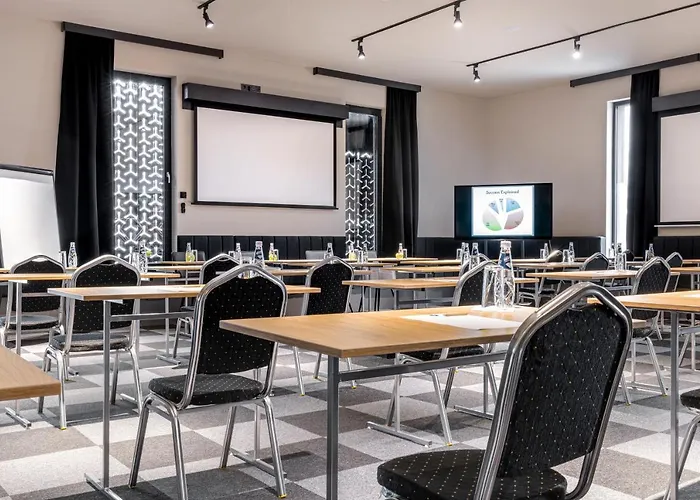 Urban Ξενοδοχείο